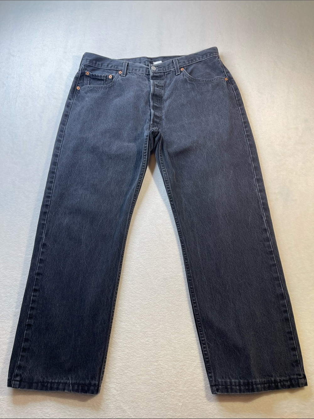 Levi's Straight-Leg Jeans - Black Wash MENS 38/32 HAVE BEEN HEMMED !! See photo
